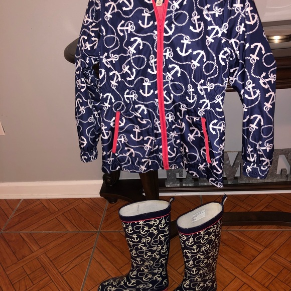 Rain boots🌧 - Picture 4 of 4